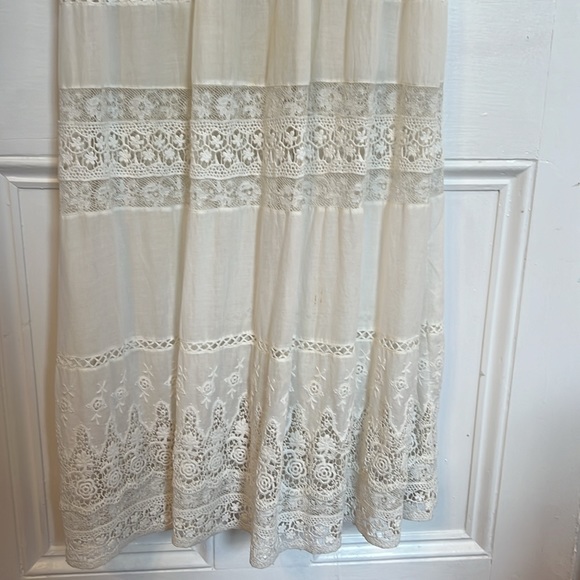 Small Loveshack Fancy long dress off white voile with much fab lace - Picture 8 of 9